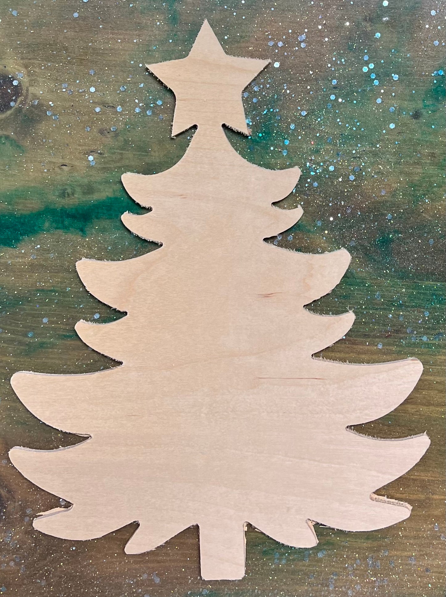 PC38 - Christmas Tree with Star - 1/4" Plywood Cutout